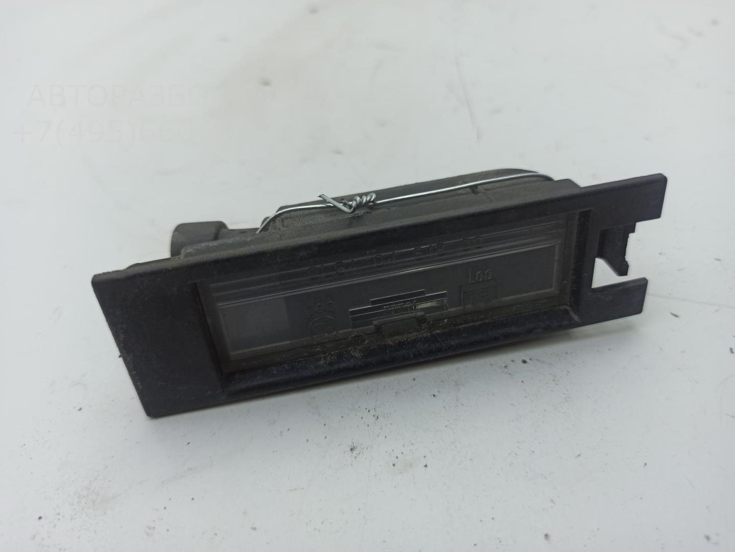 Фонарь подсветки номера