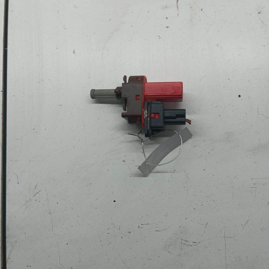 Датчик включения стопсигнала