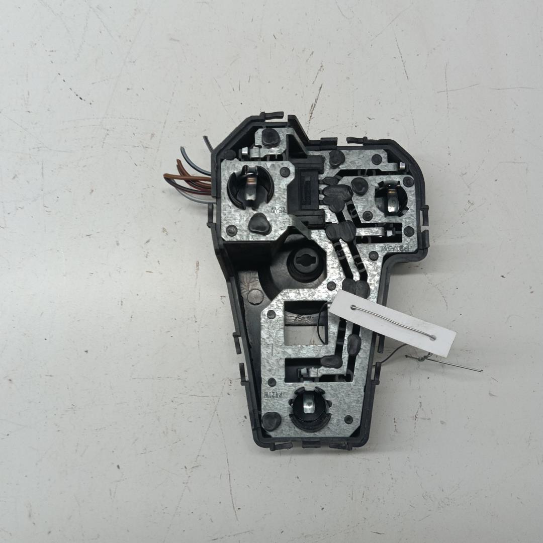 Плата заднего фонаря левого