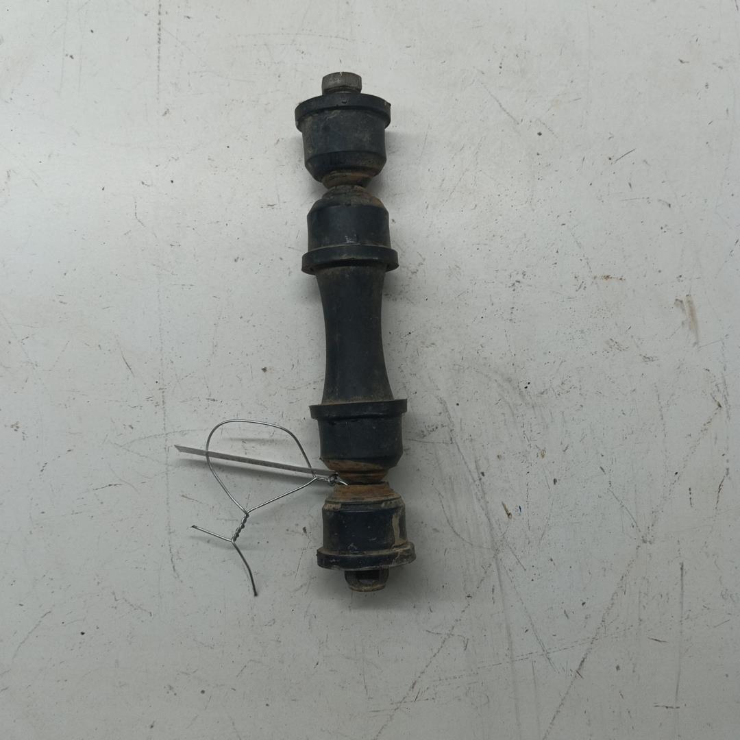 Стойка заднего стабилизатора