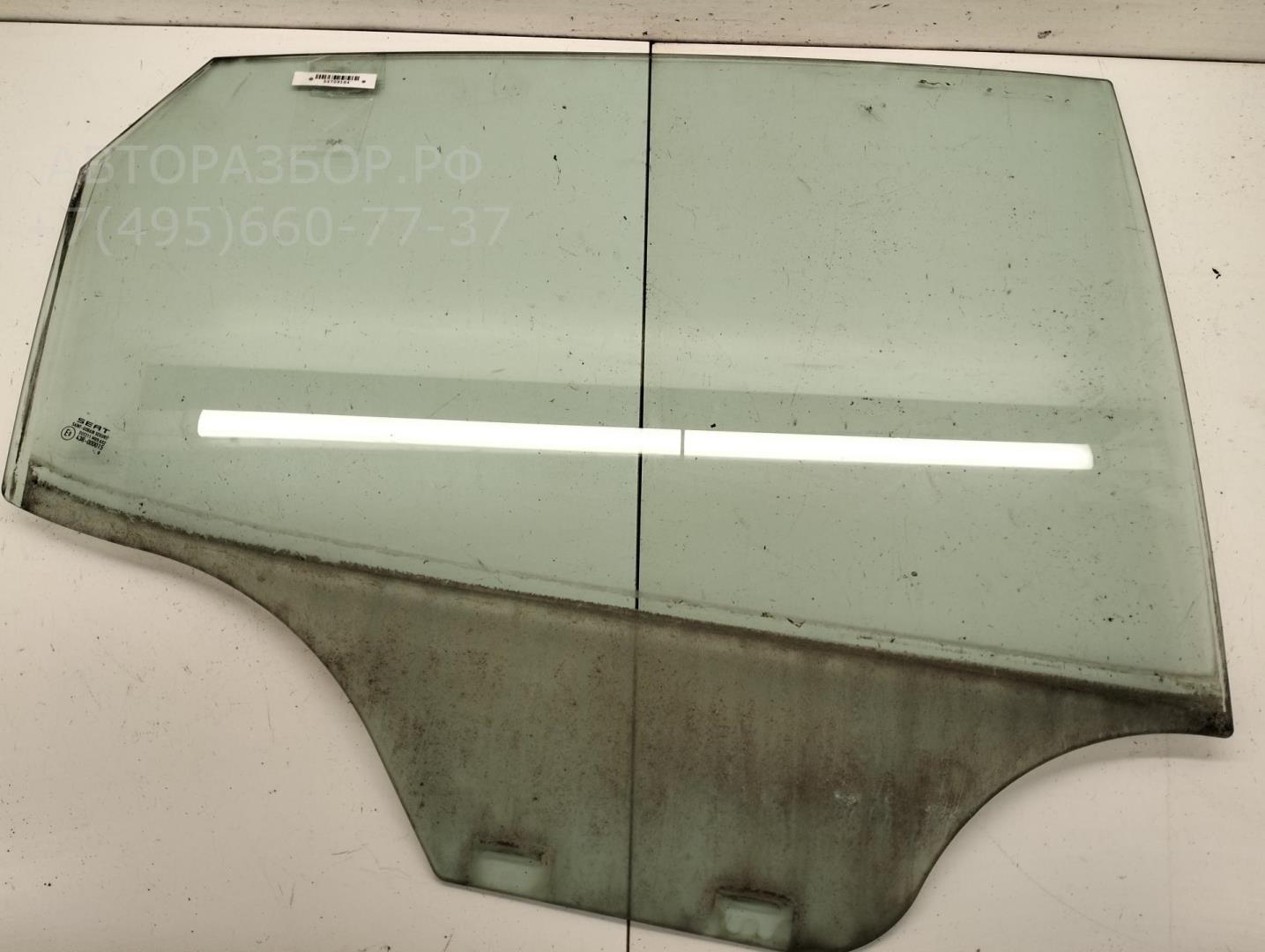 Стекло двери задней правой