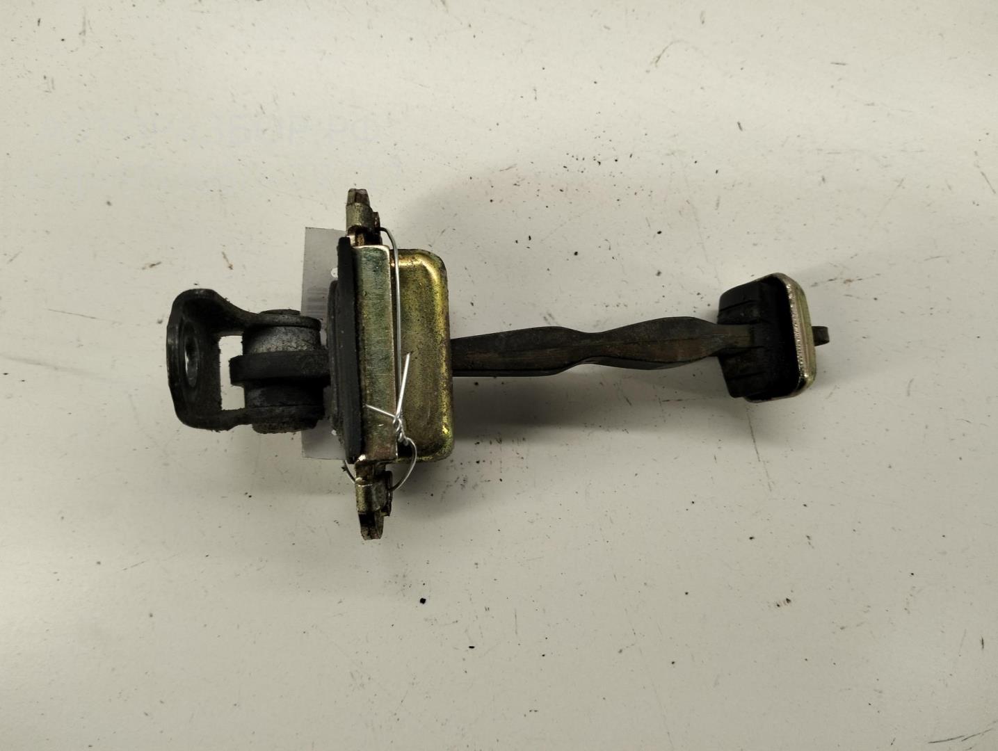 Ограничитель двери