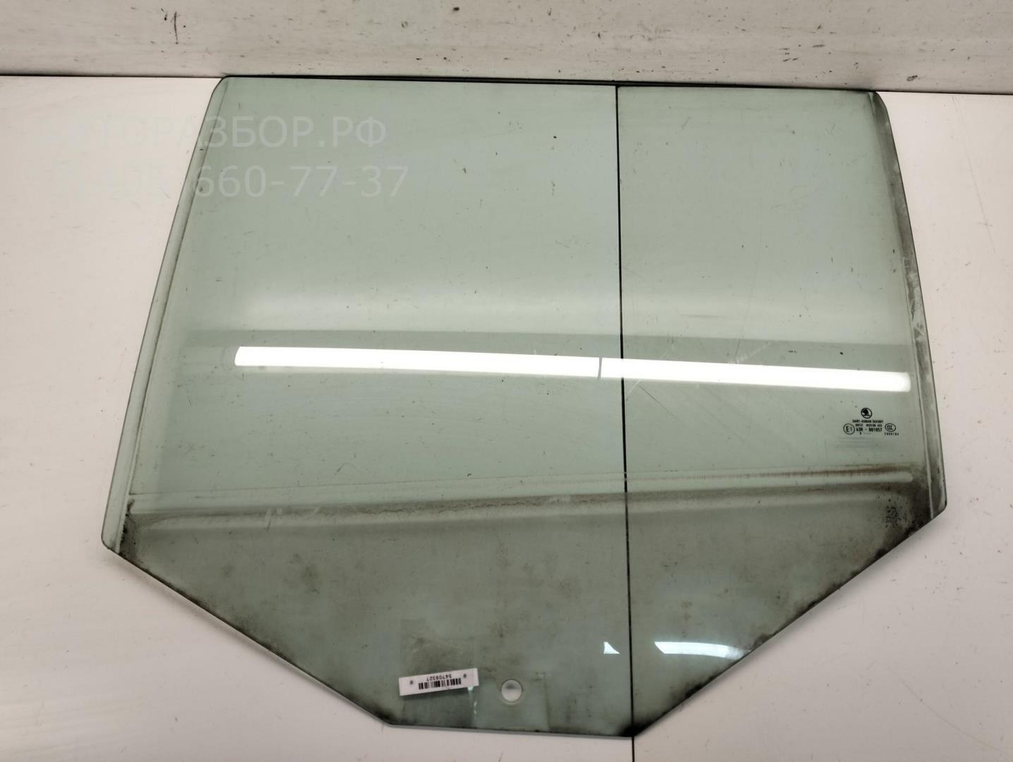 Стекло двери задней левой