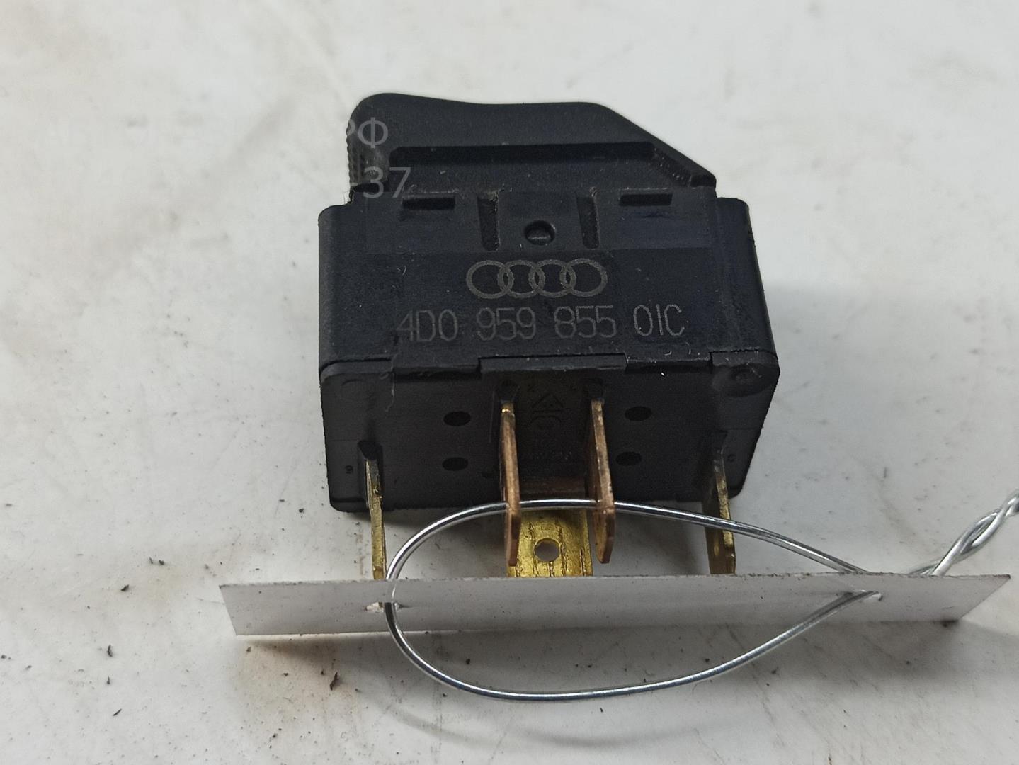 Кнопка стеклоподъемника