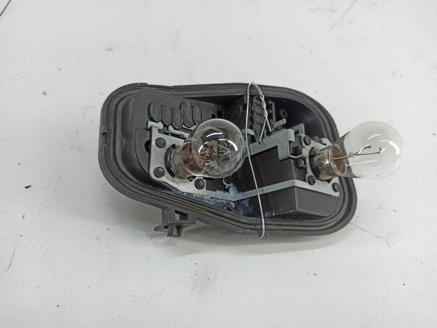 Плата заднего фонаря правого