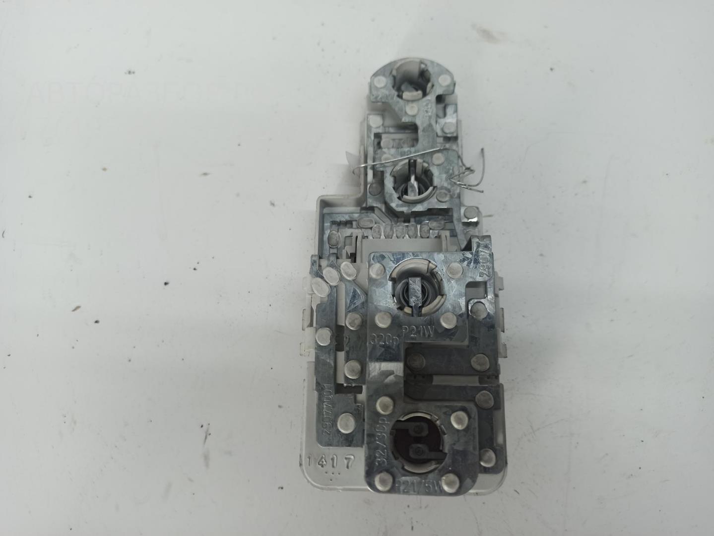 Плата заднего фонаря правого