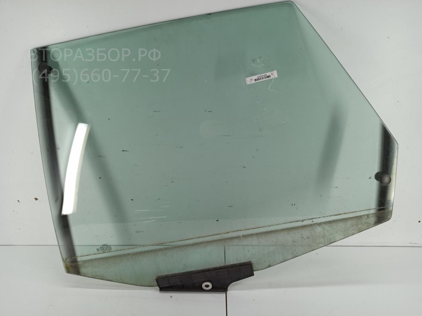 Стекло двери задней левой