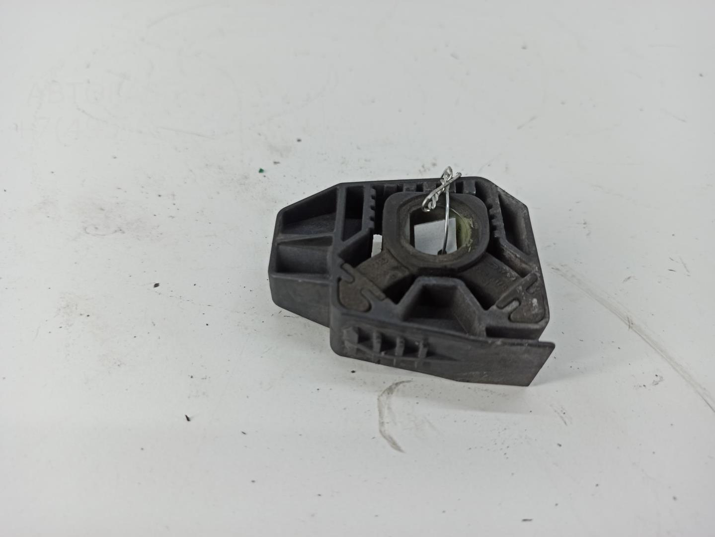 Кронштейн радиатора