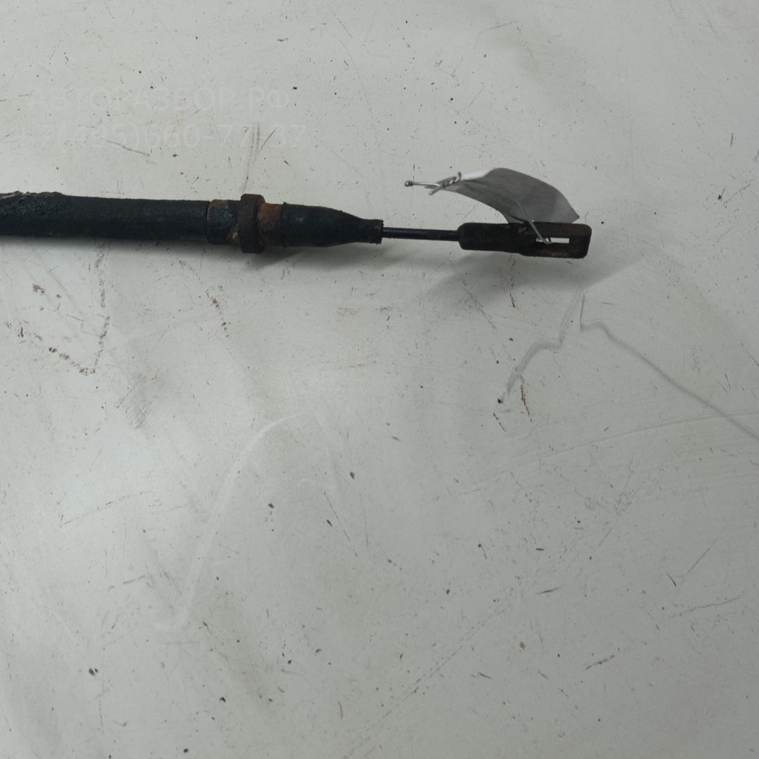 Трос стояночного тормоза