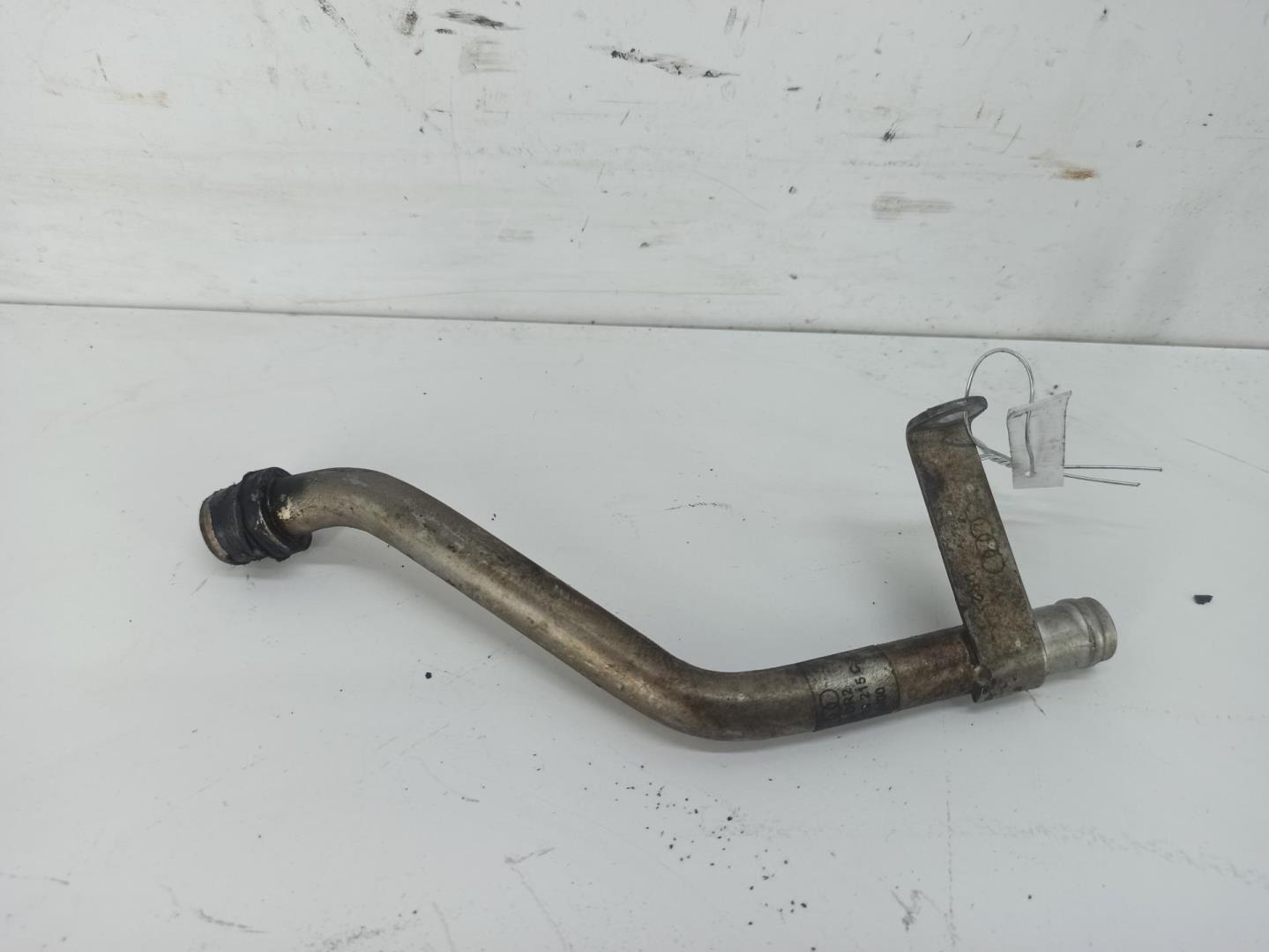 Трубка картерных газов