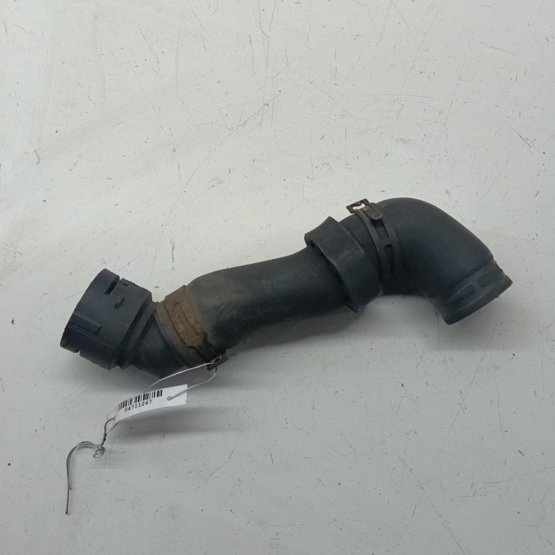 Патрубок радиатора