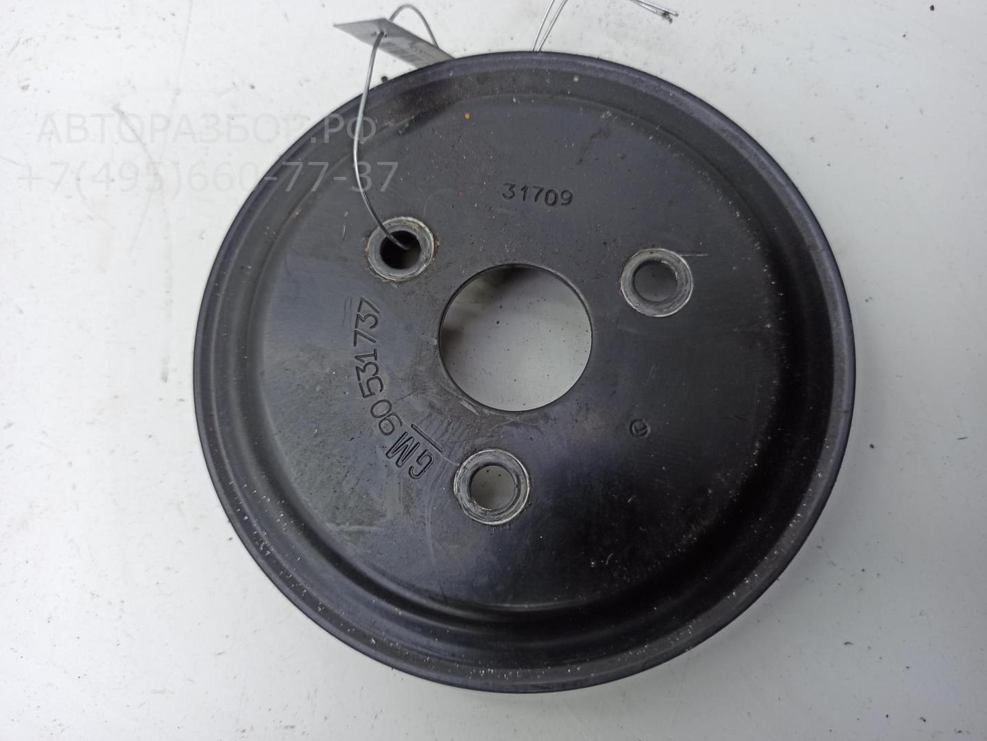 Шкив водяного насоса (помпы)