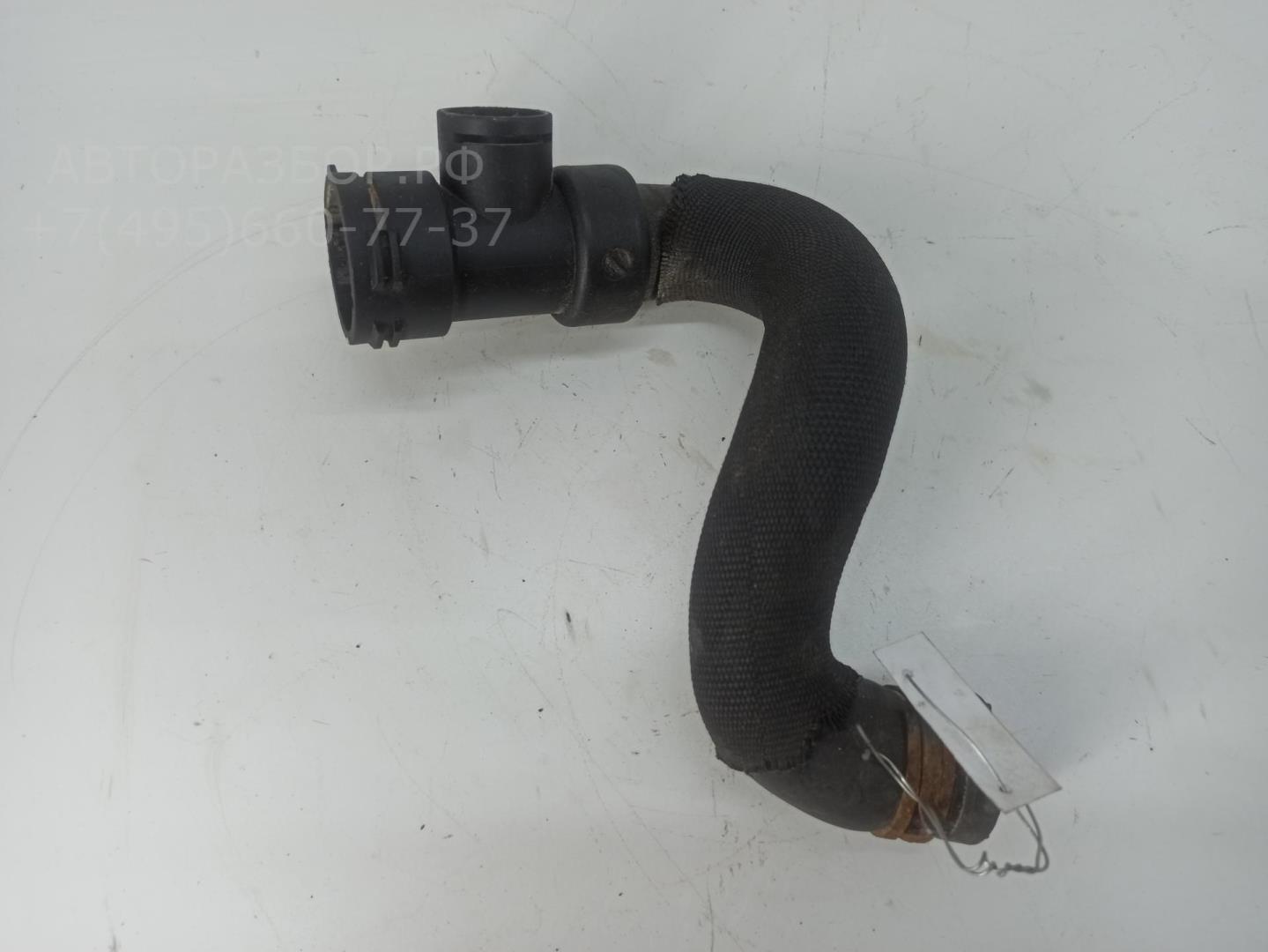 Патрубок радиатора