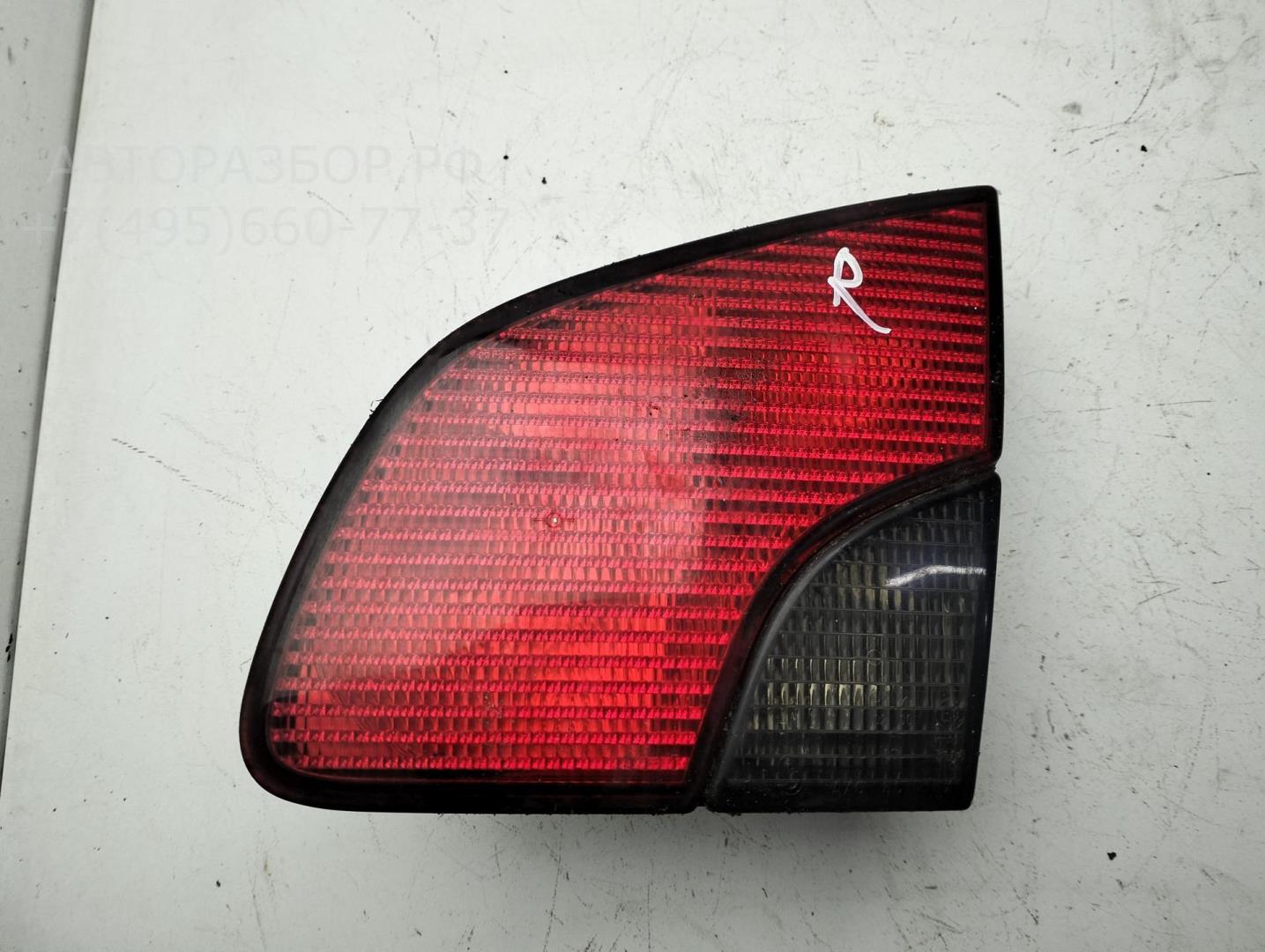 Фонарь задний внутренний правый