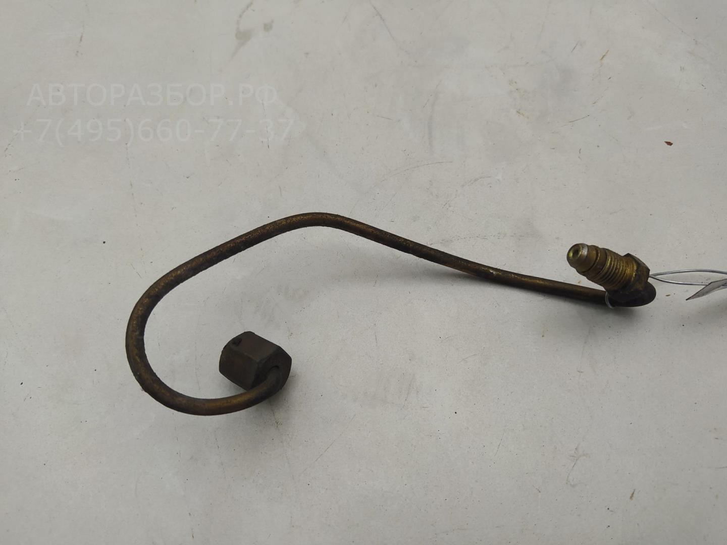 Трубка топливная