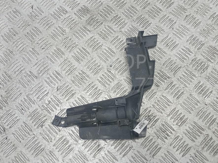 Крепеж фары