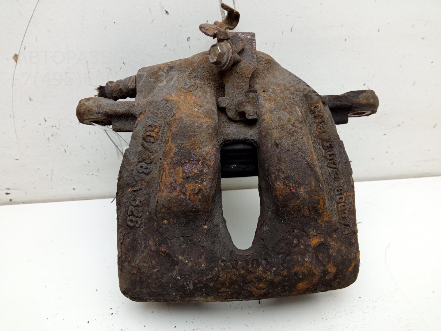 Суппорт передний правый