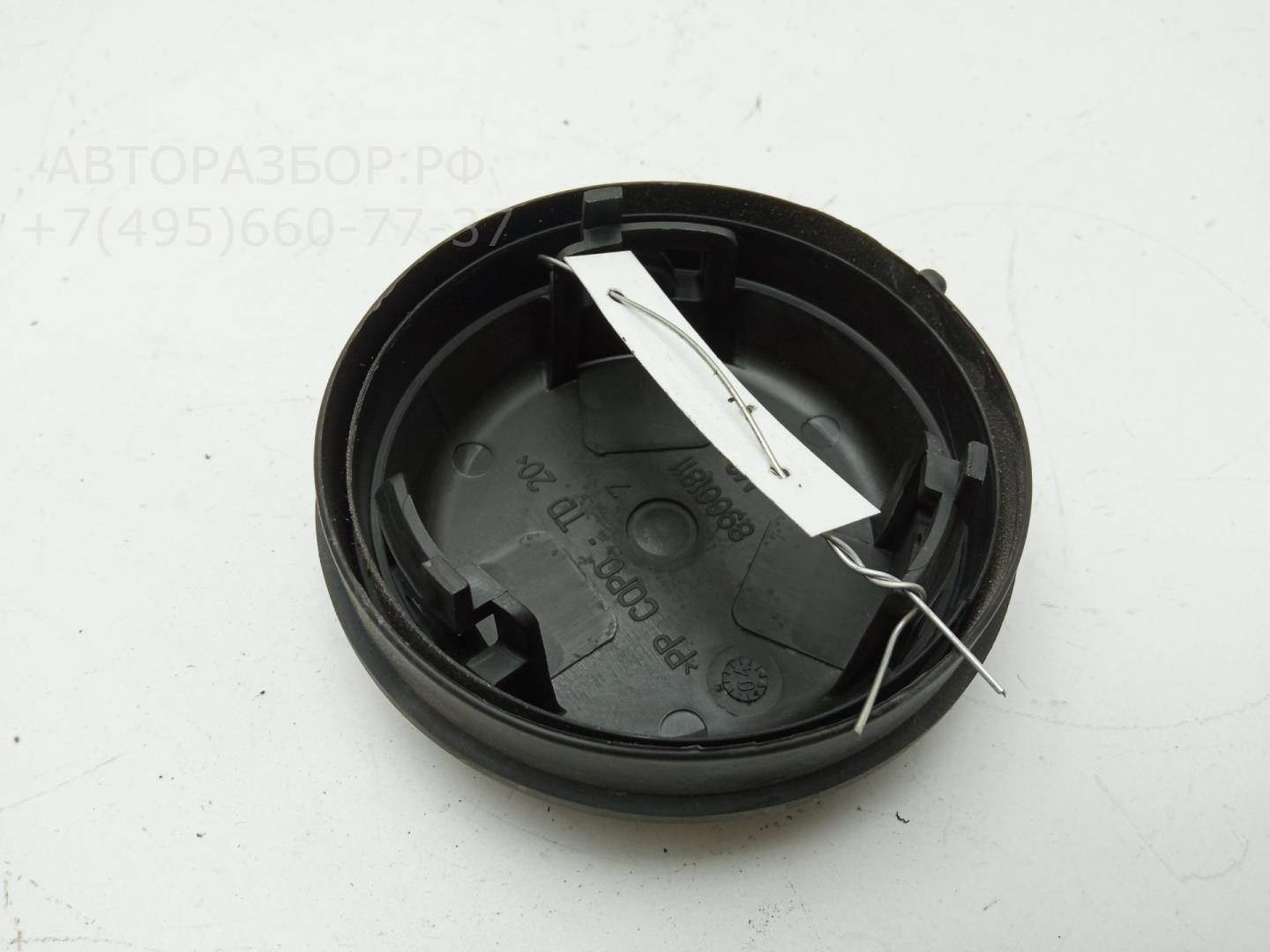 Крышка фары левой