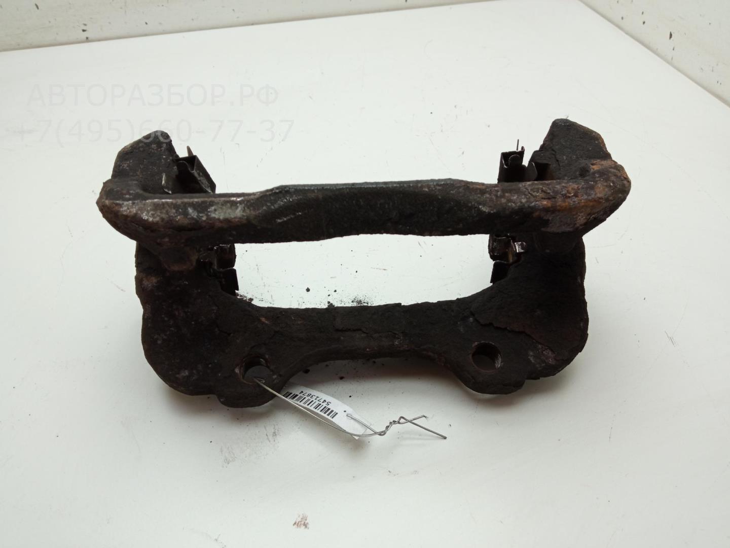 Скоба суппорта переднего