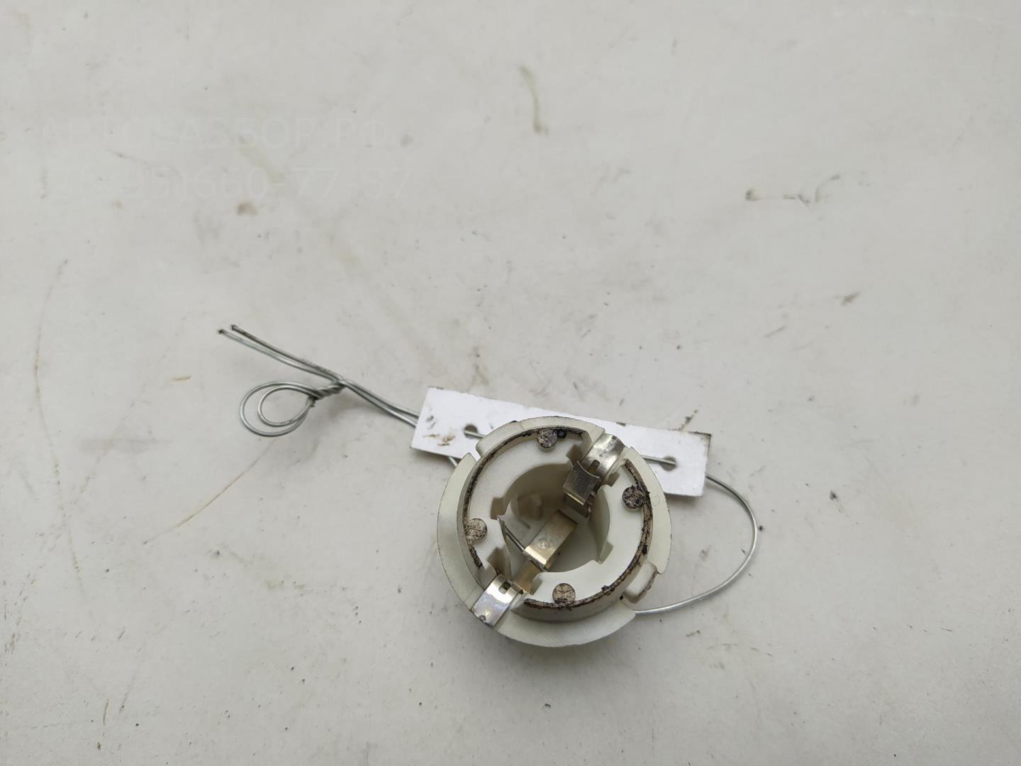 Патрон лампы