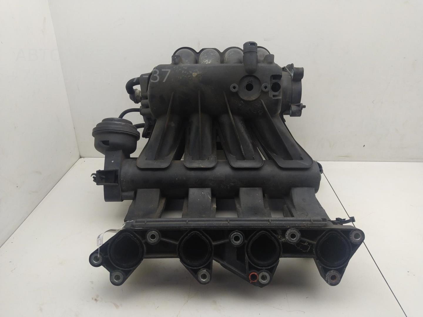 Коллектор впускной