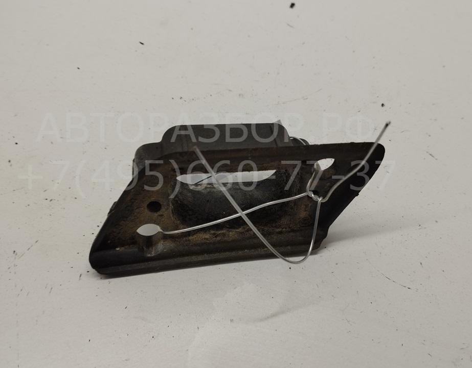 Кронштейн (сопут. товар)