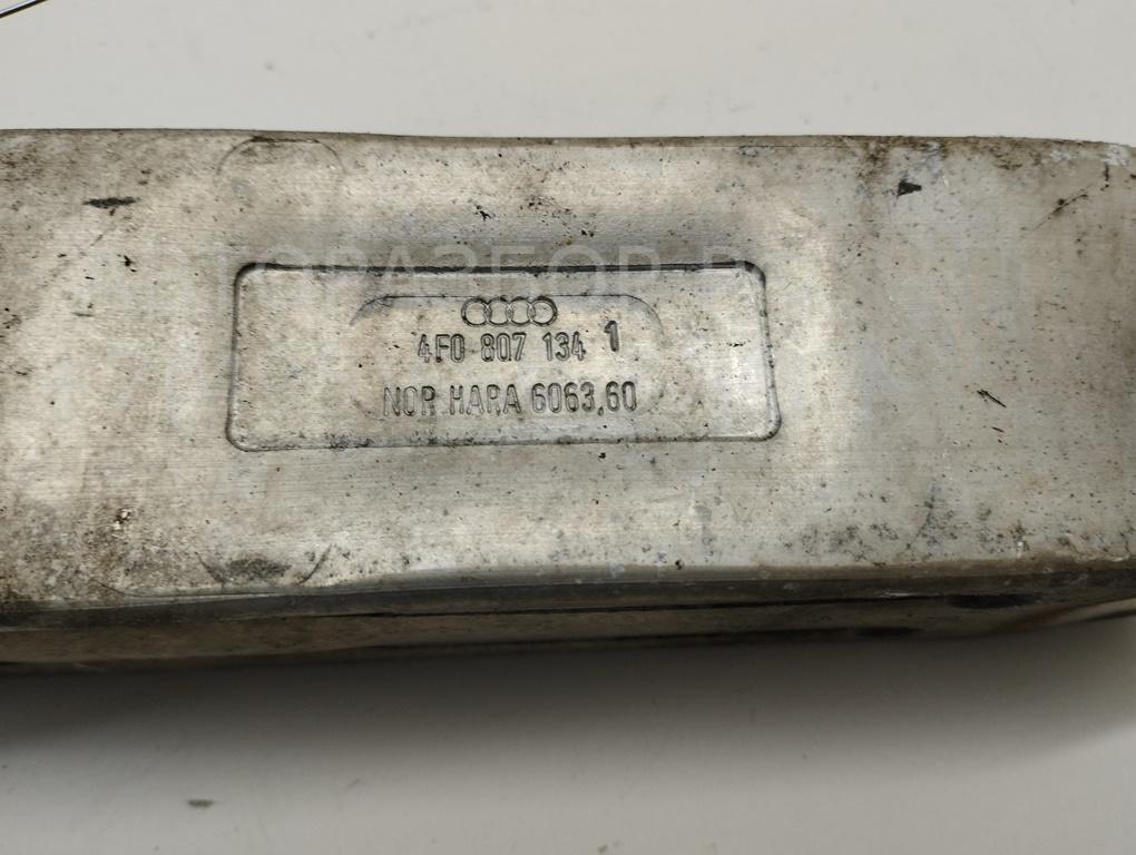 Кронштейн переднего бампера правый