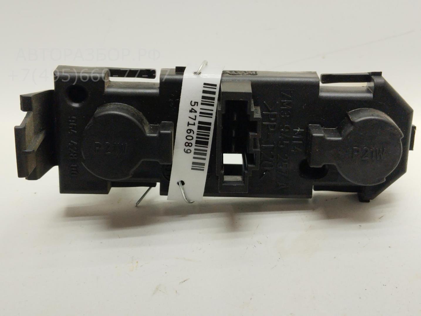 Плата заднего фонаря правого