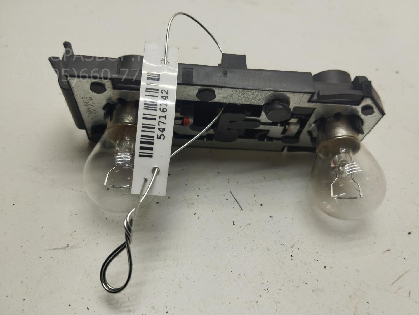 Плата заднего фонаря левого