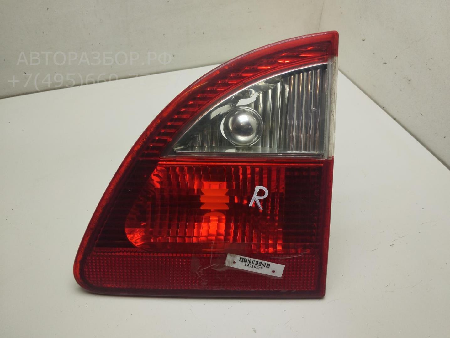 Фонарь задний внутренний правый