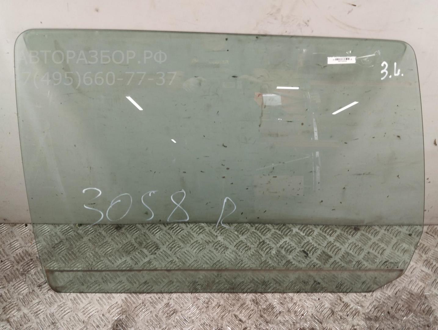 Стекло двери задней левой