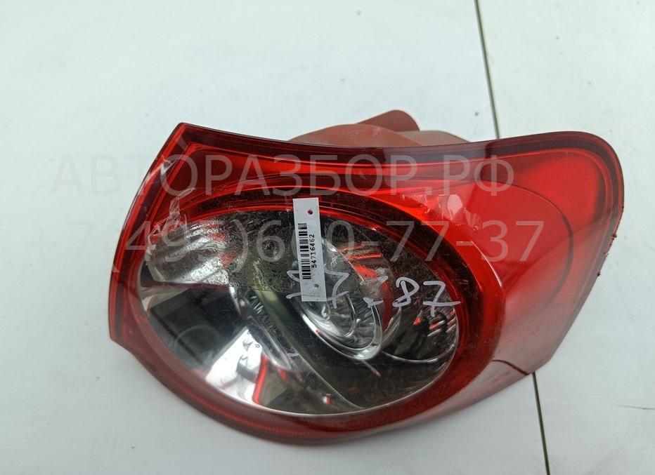 Фонарь задний правый