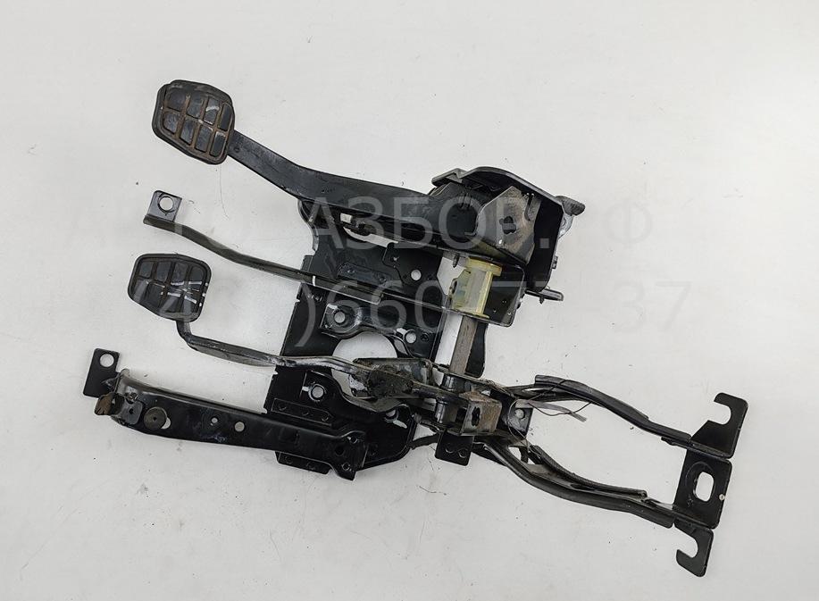 Блок педалей