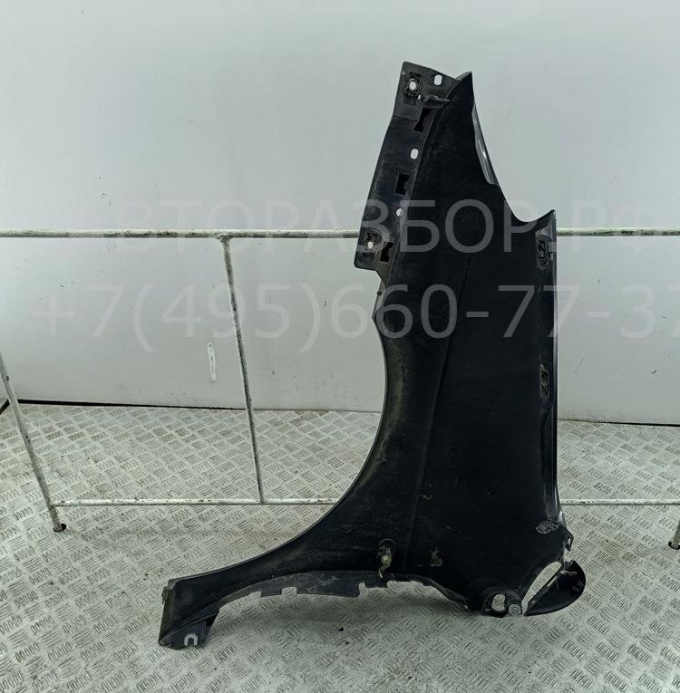 Крыло переднее правое