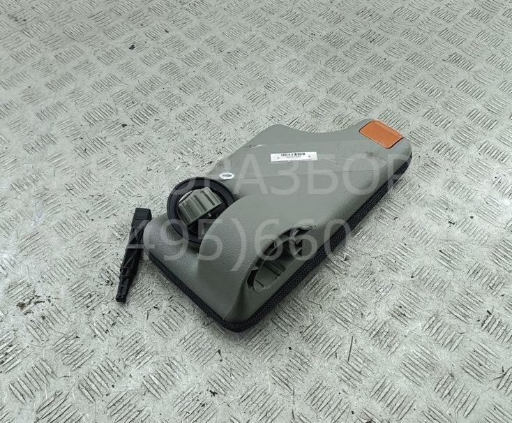 Подлокотник