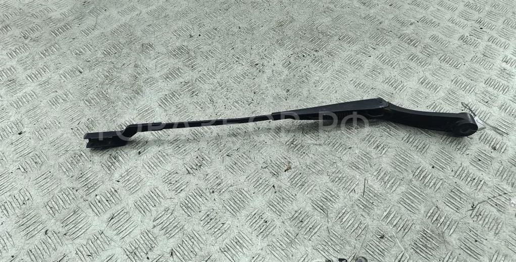 Поводок стеклоочистителя передний левый