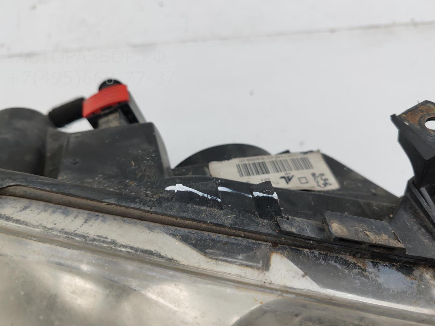 Фара правая