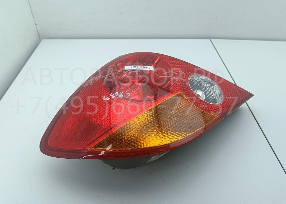 Фонарь задний левый