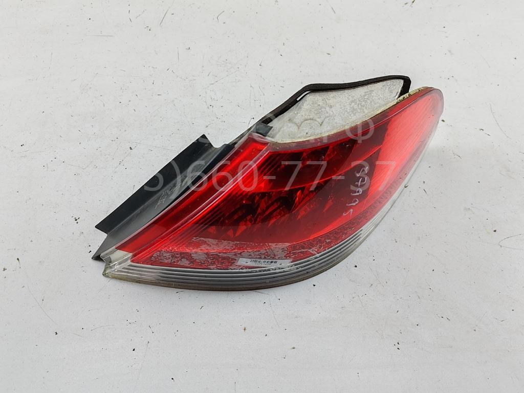 Фонарь задний правый