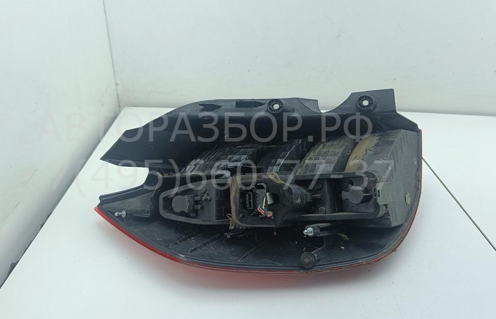 Фонарь задний правый