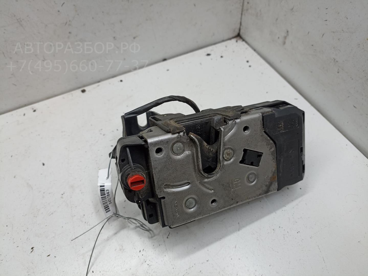 Замок двери задней правой