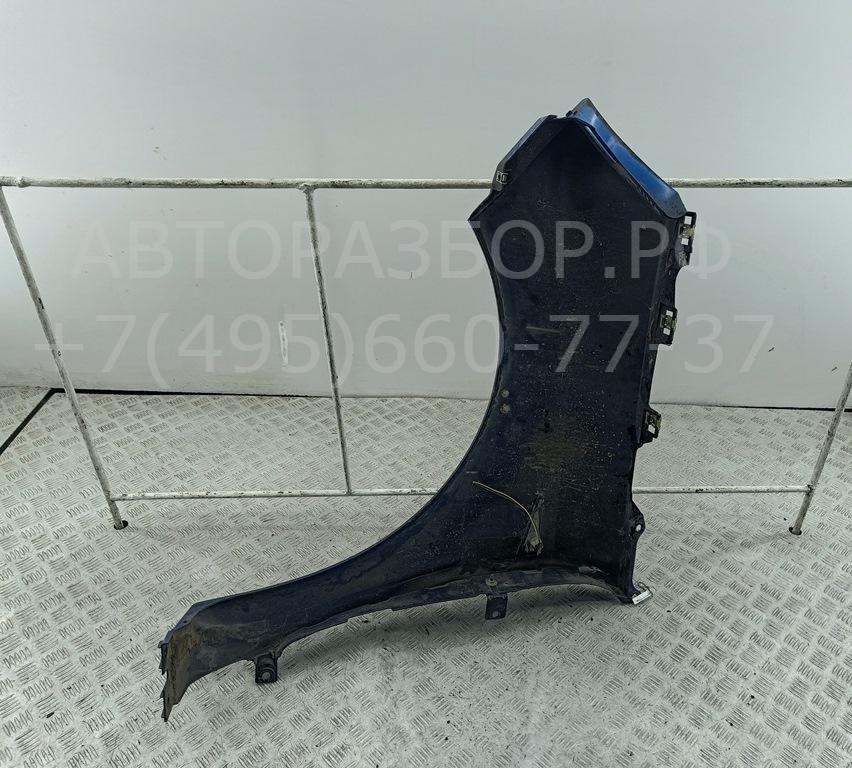 Крыло переднее правое