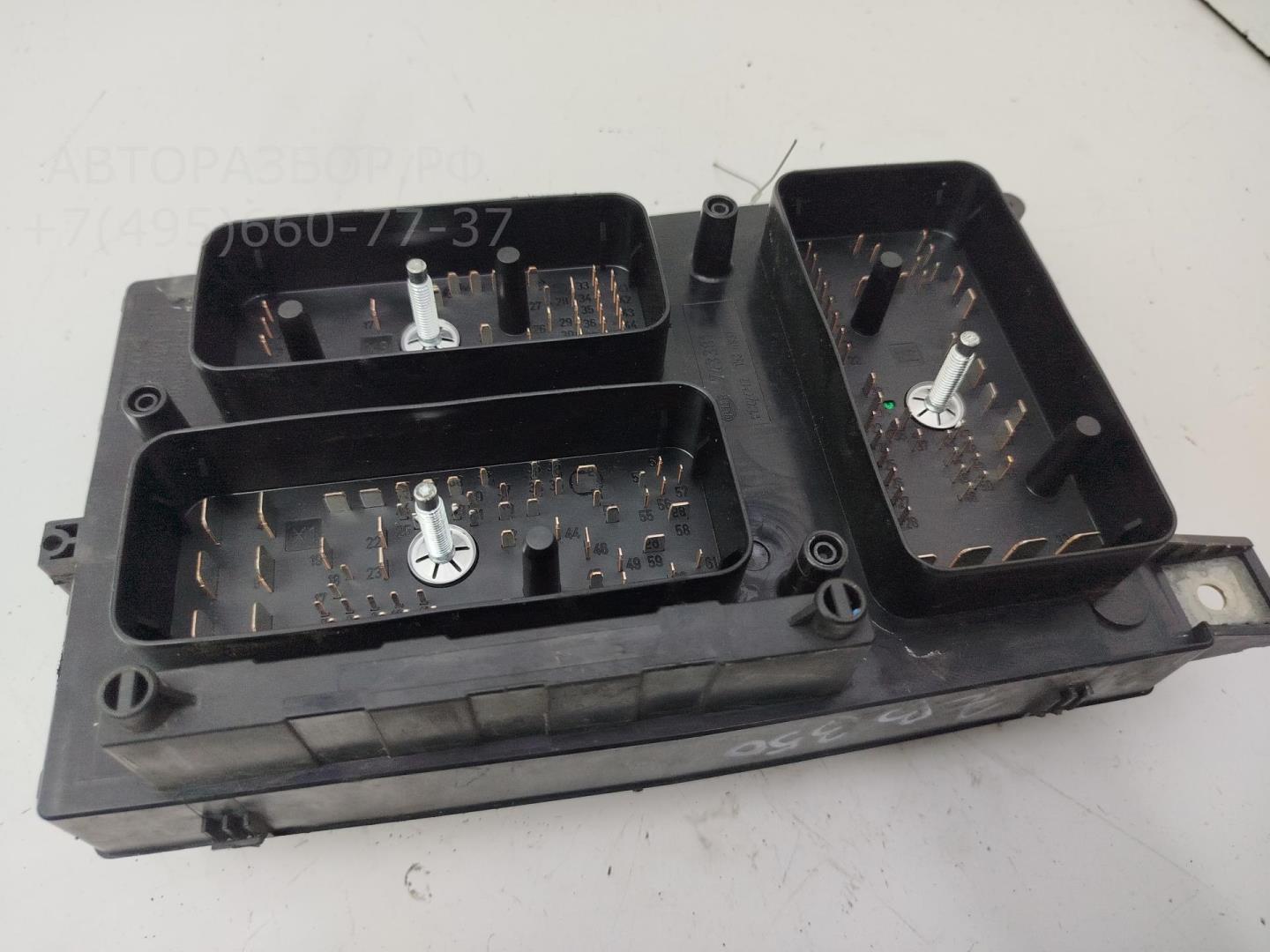 Блок предохранителей