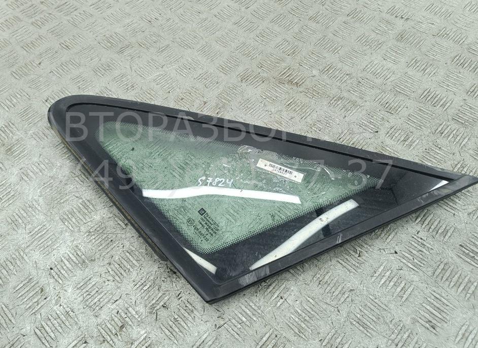 Стекло кузовное глухое правое