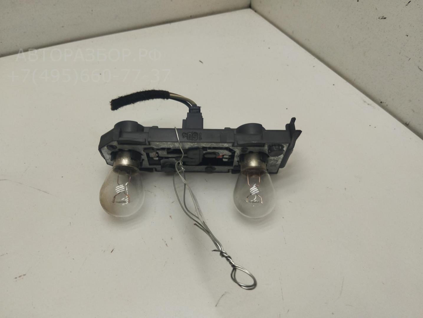 Плата заднего фонаря левого