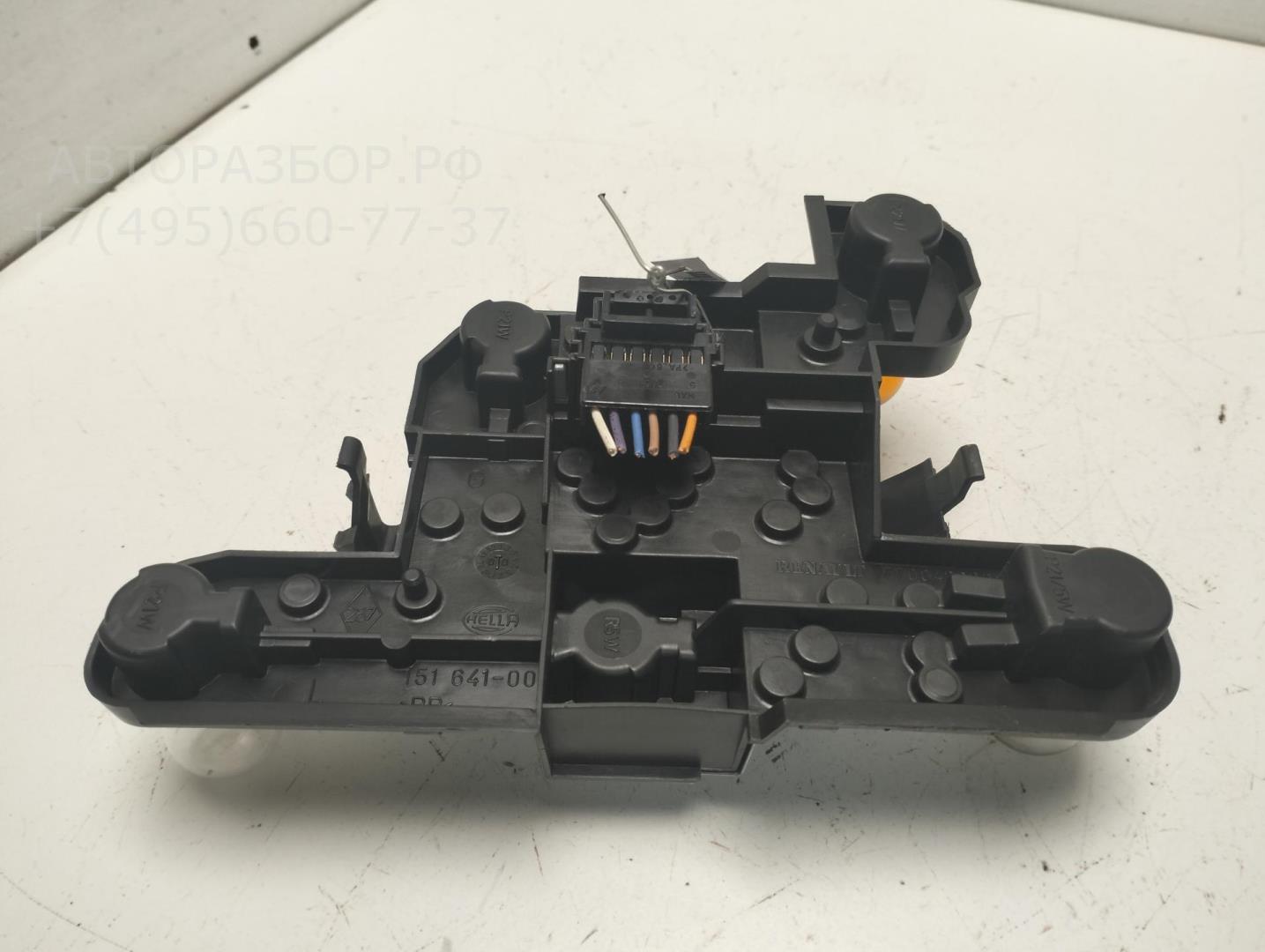 Плата заднего фонаря левого