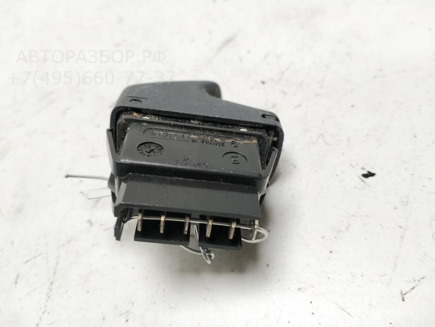 Кнопка стеклоподъемника