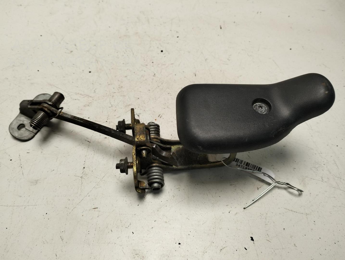 Ограничитель двери