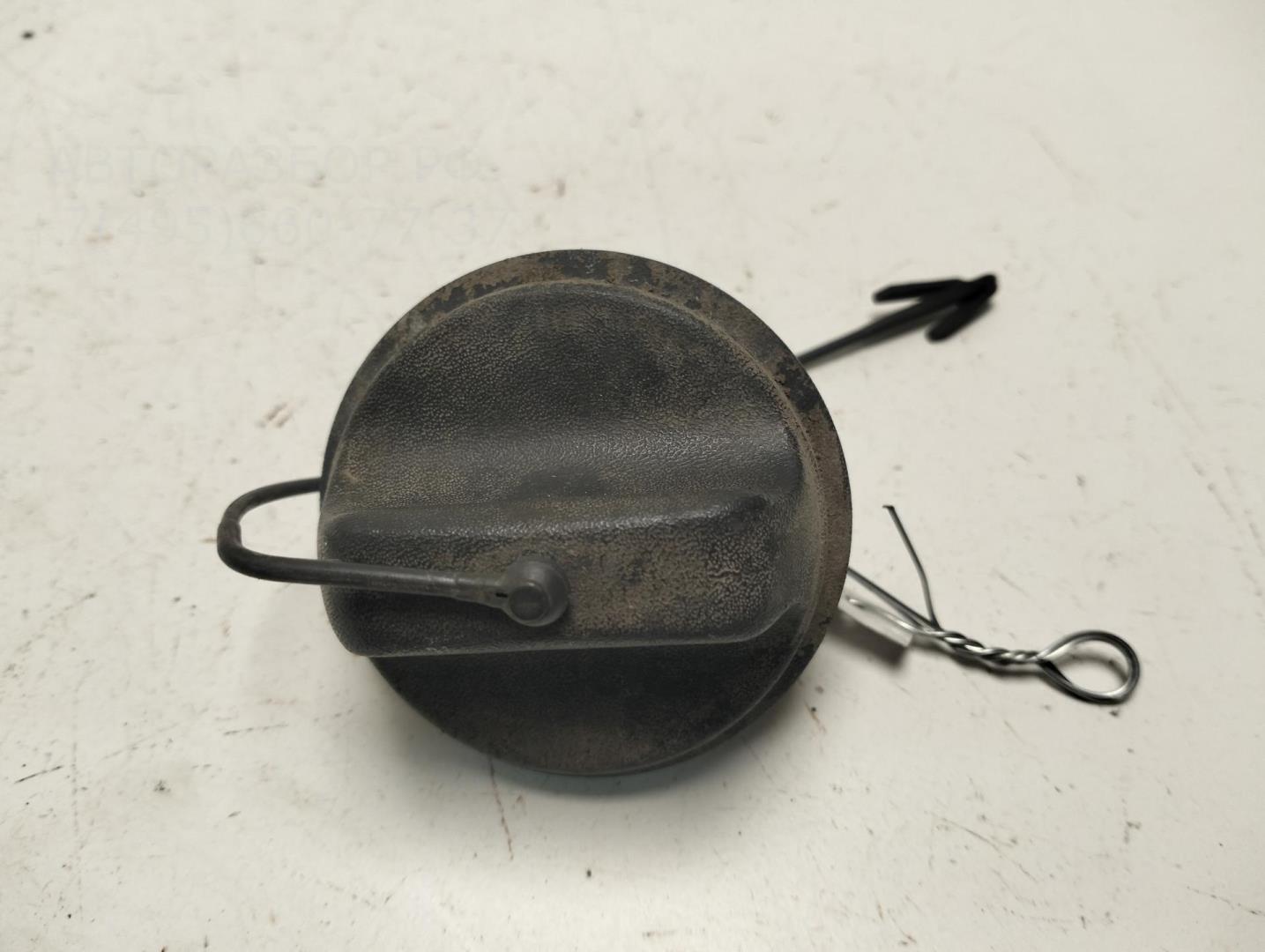 Крышка топливного бака