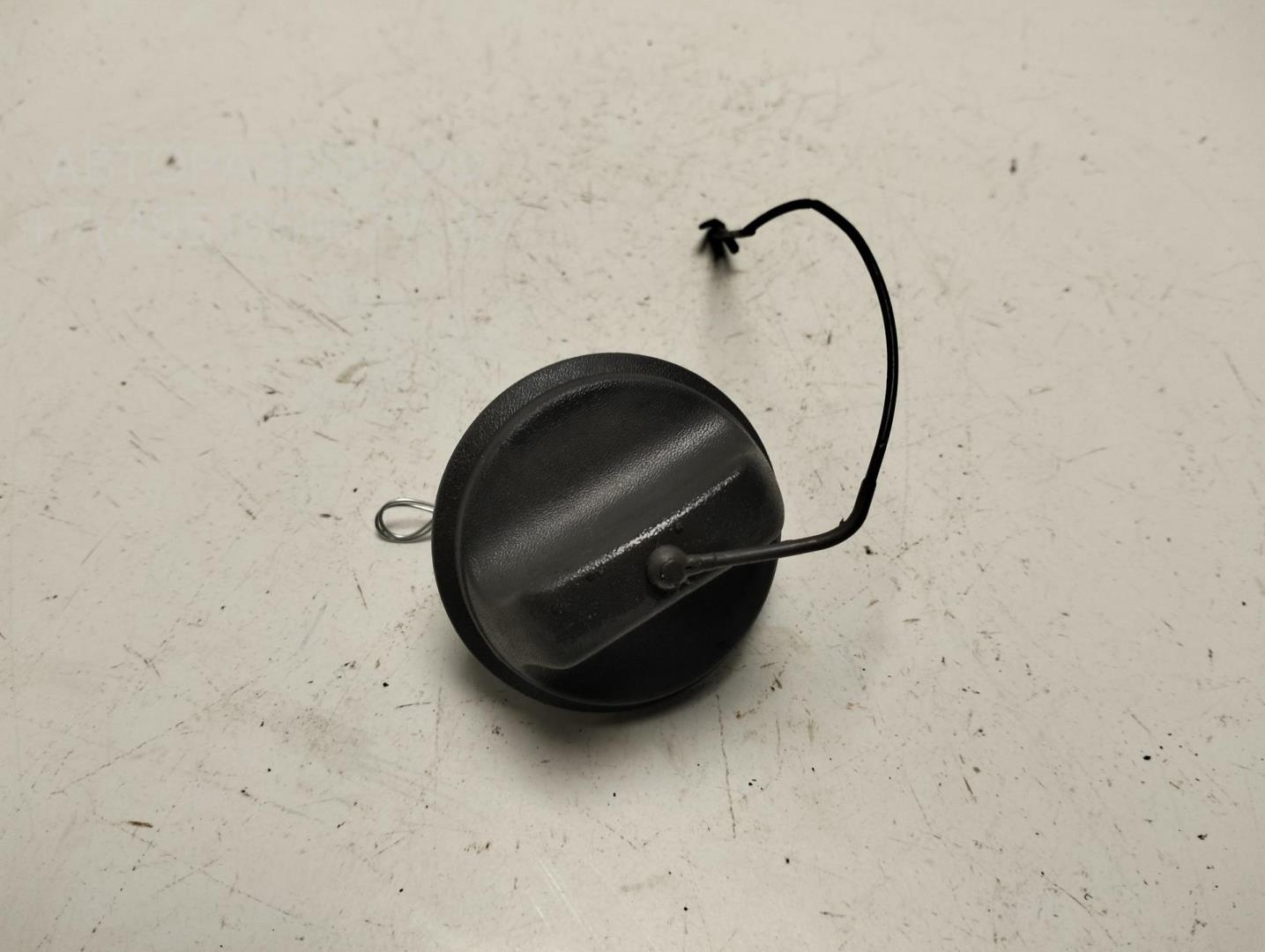 Крышка топливного бака